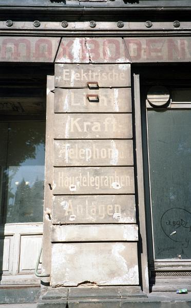 Zittau, Bahnhofstr. 35, 29.7.1995.jpg - Max Boden, Elektrische Licht-, Kraft-, Telephon- u. Haustelegraphen-Anlagen